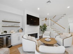 68 Foster Avenue 19, Hampton Bays NY 11946