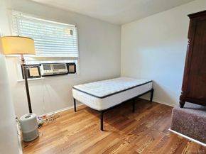2E Ethan Allen Court, Ridge NY 11961
