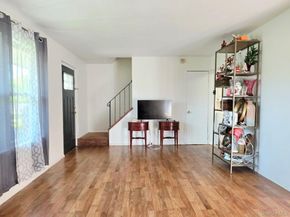 2E Ethan Allen Court, Ridge NY 11961