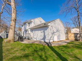 58 Freya Road, Rocky Point NY 11778