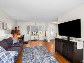 58 Freya Road, Rocky Point NY 11778