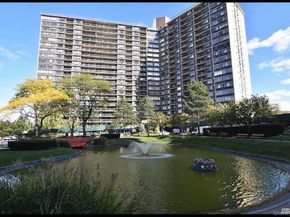 2 Bay Club Drive 1M, Bayside NY 11360