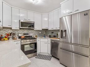 2 Bay Club Drive 1M, Bayside NY 11360