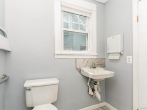 108 Hempstead Avenue, Lynbrook NY 11563