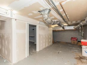 108 Hempstead Avenue, Lynbrook NY 11563