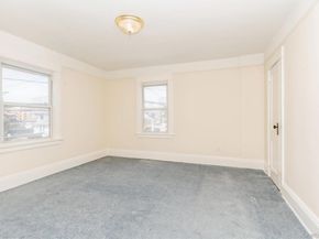 108 Hempstead Avenue, Lynbrook NY 11563