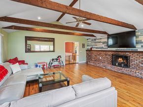 10 Old Route 25A, Northport NY 11768