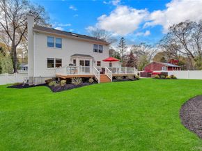 19 Oakwood Avenue, Miller Place NY 11764