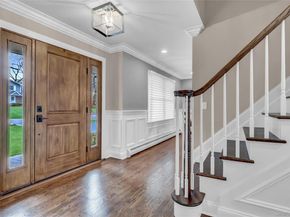 19 Oakwood Avenue, Miller Place NY 11764