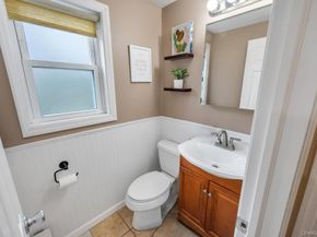5 Washington Avenue, East Islip NY 11730