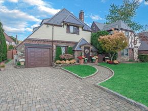 16 Kenilworth Road, Mineola NY 11501