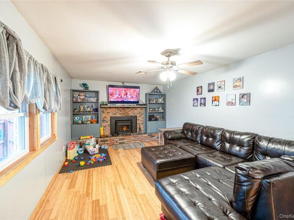 86 Hulse Avenue, Wading River NY 11792