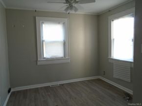 12 North Boulevard, East Rockaway NY 11518