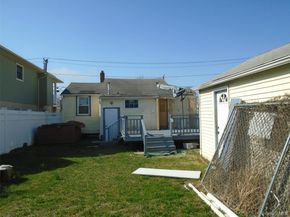 12 North Boulevard, East Rockaway NY 11518