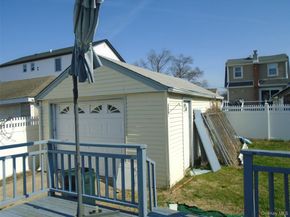 12 North Boulevard, East Rockaway NY 11518