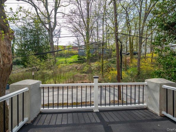 25 Whitewood Avenue, New Rochelle NY 10805