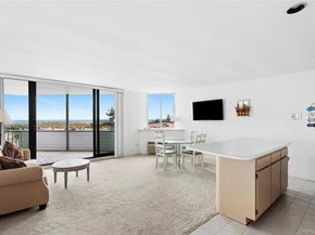 261 Dune Road 5, Westhampton Beach NY 11978