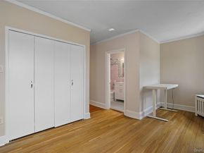 295 N Broadway 27, Yonkers NY 10701