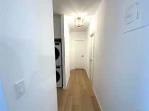 27010 Grand Central Parkway 3R, Floral Park NY 11005