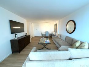 27010 Grand Central Parkway 3R, Floral Park NY 11005