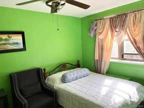 87-19 204th Street A68, Hollis NY 11423