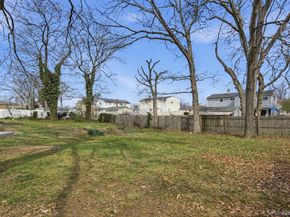 41 Madison Avenue, Amityville NY 11701