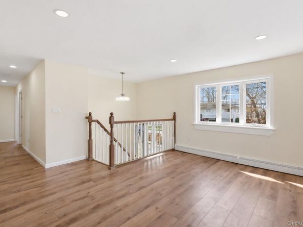 41 Madison Avenue, Amityville NY 11701