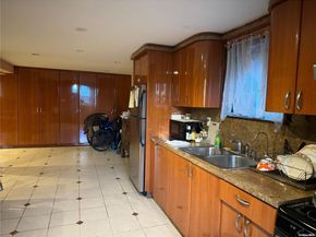 166-11 81st Avenue, Jamaica Estates NY 11432