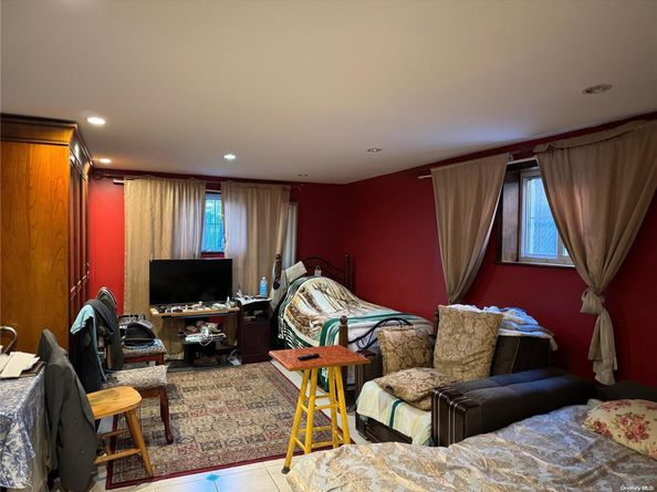 166-11 81st Avenue, Jamaica Estates NY 11432