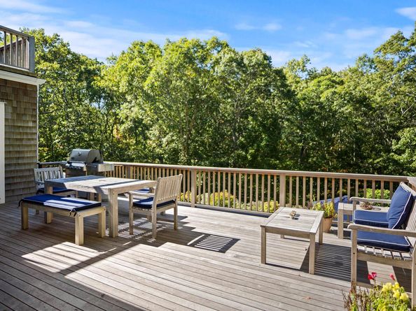 6 Ocean View Parkway, Southampton NY 11968