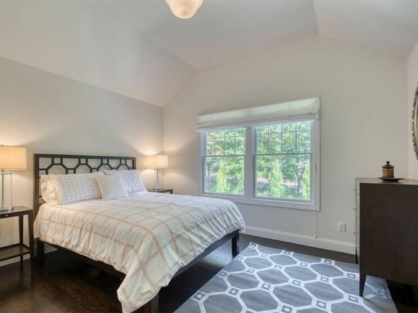 6 Ocean View Parkway, Southampton NY 11968