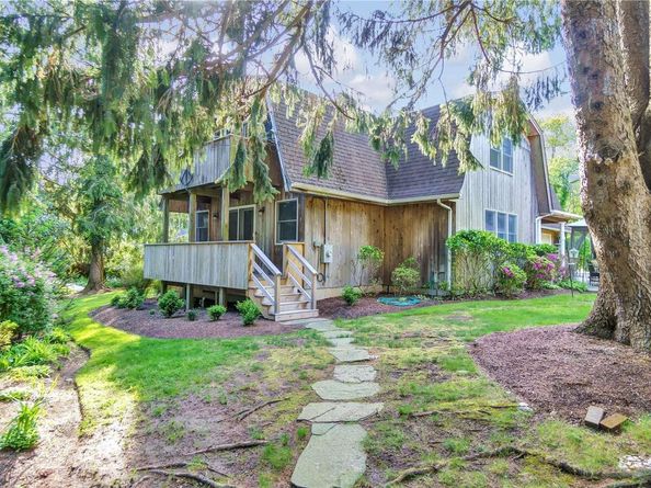 1755 Yennecott Drive, Southold NY 11971
