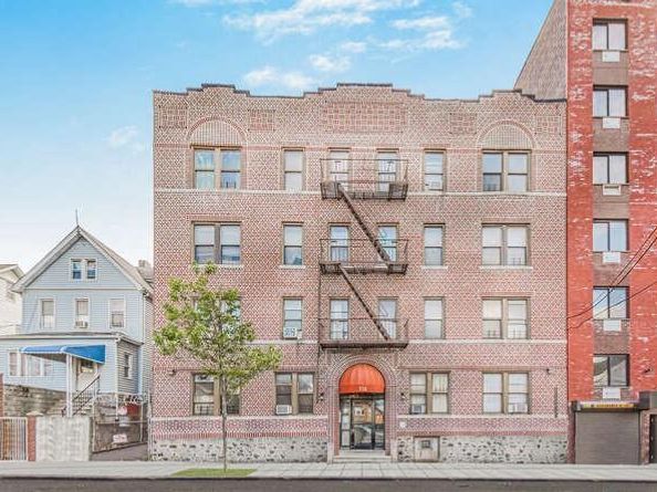 724 E 216th Street 5C, Bronx NY 10467