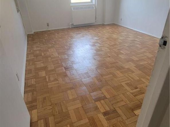8 Fordham Hill Oval 16A, Bronx NY 10468