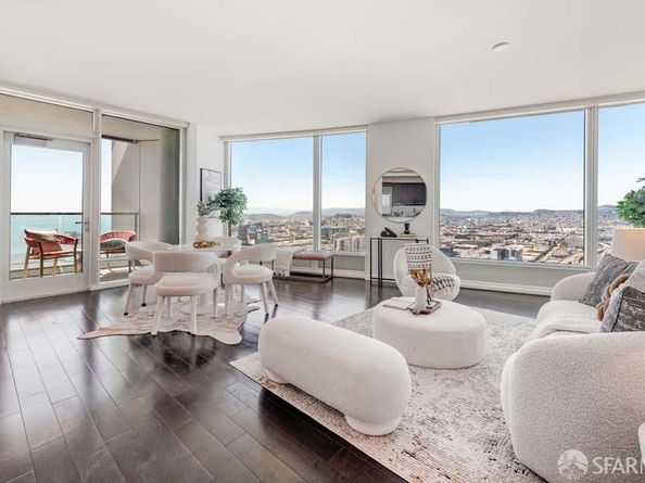 425 1st Street 3703, San Francisco CA 94105
