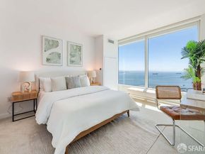 425 1st Street 3703, San Francisco CA 94105