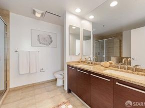 425 1st Street 3703, San Francisco CA 94105