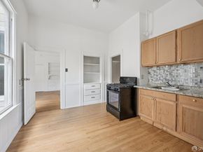 1016 Noe Street B, San Francisco CA 94114