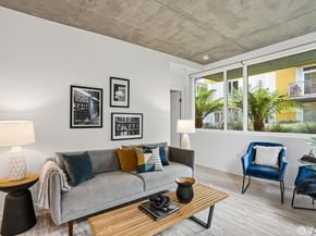 45 Bartlett Street 206, San Francisco CA 94110