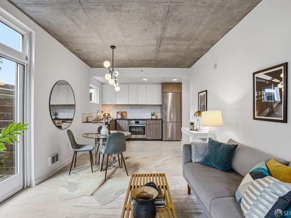 45 Bartlett Street 206, San Francisco CA 94110