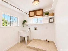 1224 83rd Avenue, Oakland CA 94132