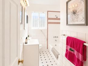 1224 83rd Avenue, Oakland CA 94132