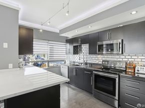 88 East San Fernando Street 1002, San Jose CA 95113