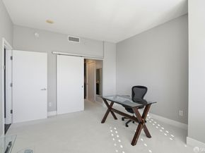 88 East San Fernando Street 1002, San Jose CA 95113