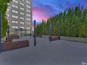 88 East San Fernando Street 1002, San Jose CA 95113