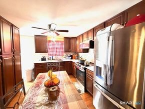 185 Grandview Avenue, Bridgeport CT 06606