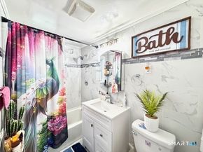 185 Grandview Avenue, Bridgeport CT 06606