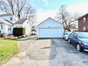 185 Grandview Avenue, Bridgeport CT 06606