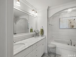 71 Aberdeen Way 71, Fairfield CT 06890
