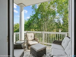 71 Aberdeen Way 71, Fairfield CT 06890